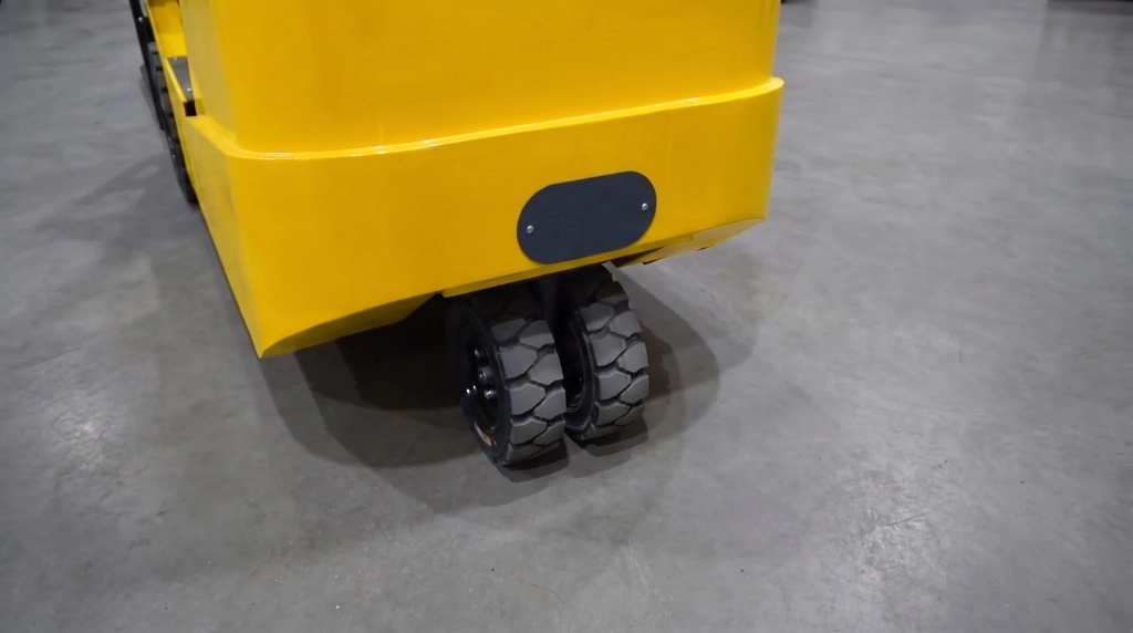Вилочный погрузчик ASTOR T1 Amigo - парное рулевое колесов